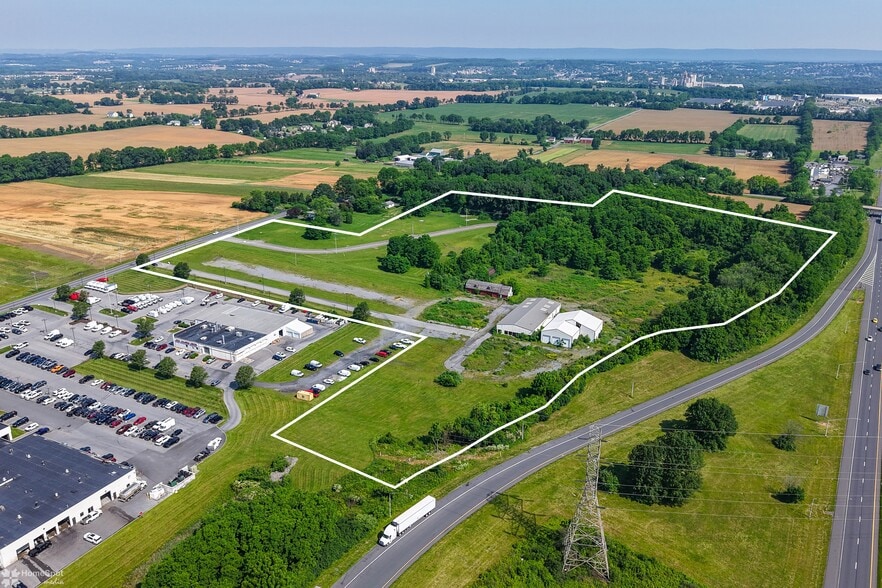 270 Country Club Rd, Easton, PA for sale - Building Photo - Image 2 of 4