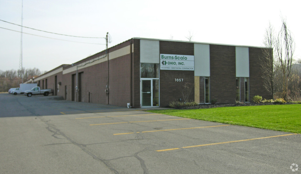 1057 Trumbull Ave, Girard, OH for lease - Building Photo - Image 2 of 5