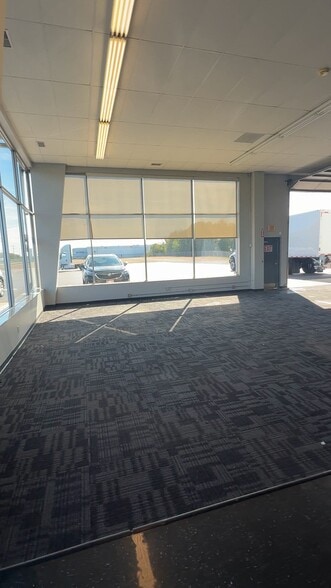 10967 Columbus Pky, Pataskala, OH for lease - Commercial Listing Video - Image 3 of 6