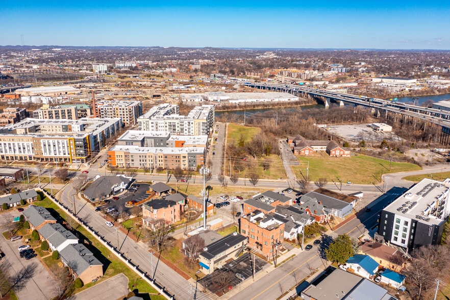 93-95 Hermitage Ave, Nashville, TN for lease - Building Photo - Image 3 of 14