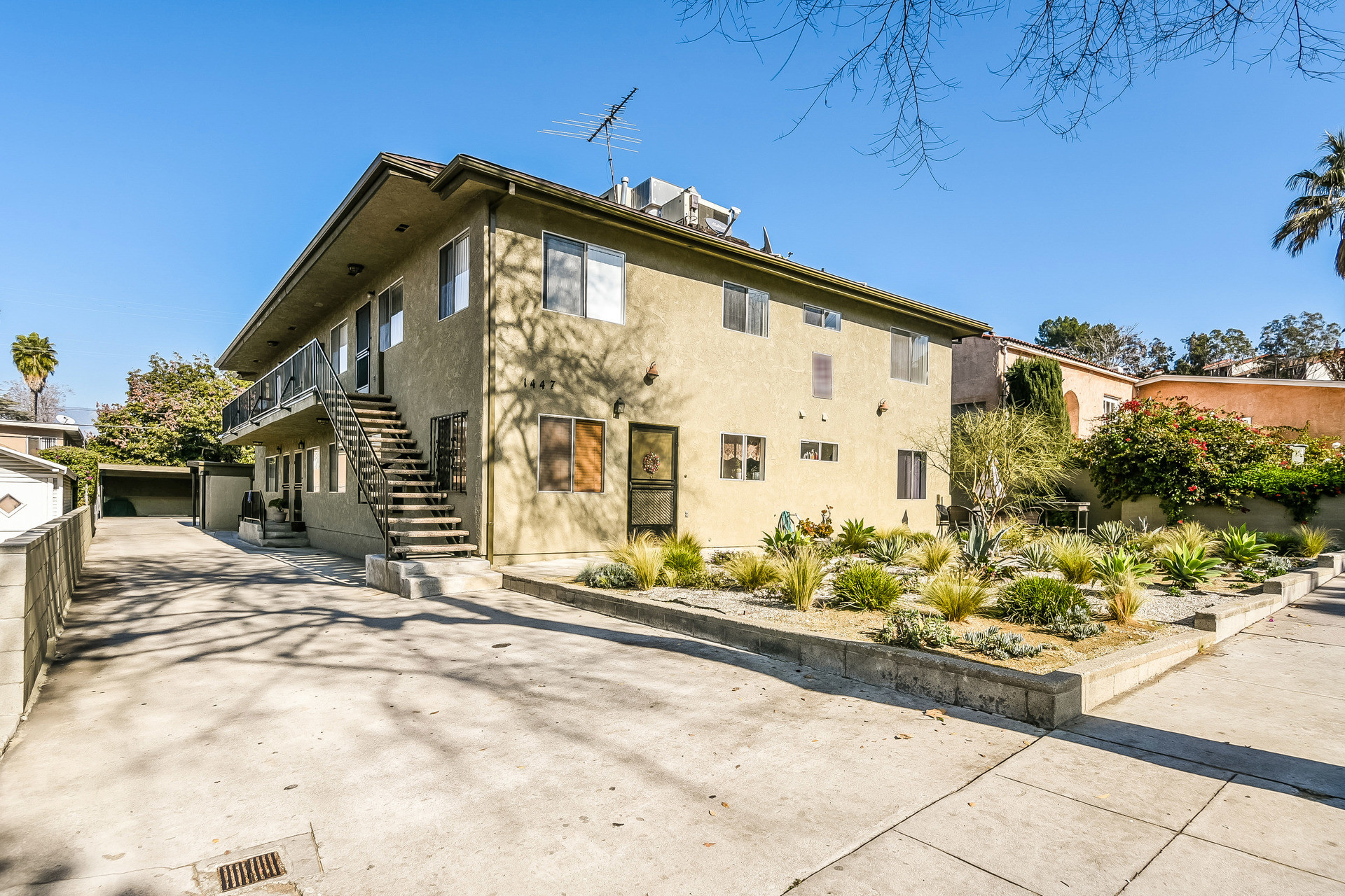 1447 E Windsor Rd, Glendale, CA for sale Building Photo- Image 1 of 1