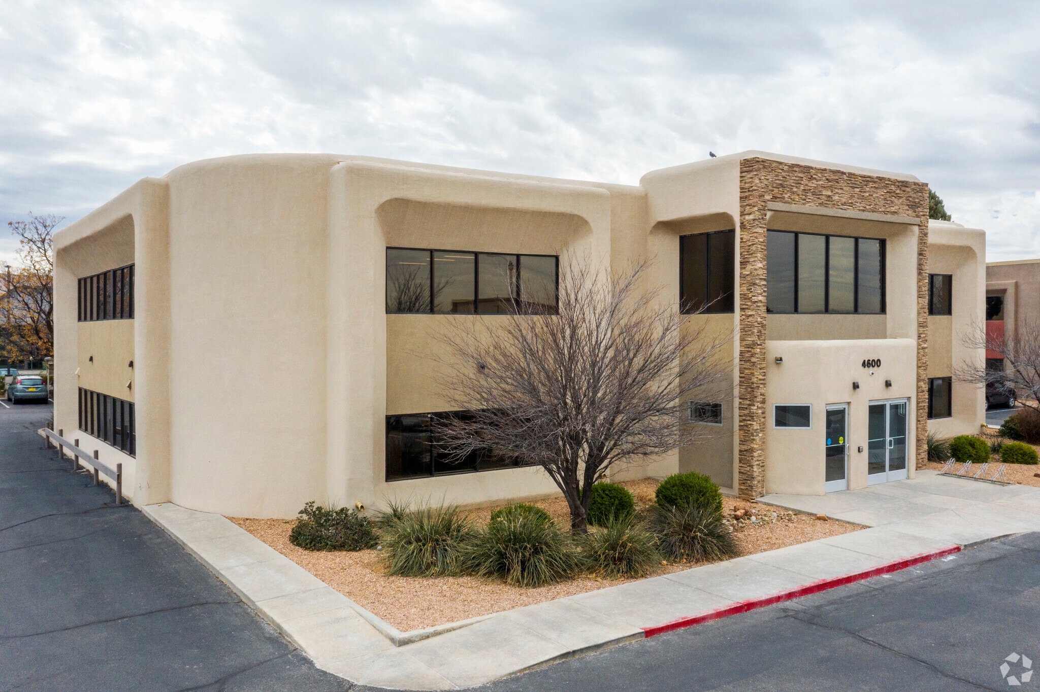 4600 Montgomery Blvd NE, Albuquerque, NM for lease Primary Photo- Image 1 of 8