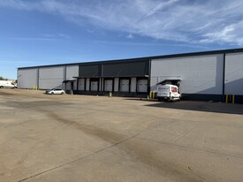 13131 Broadway Ext, Oklahoma City OK - Warehouse