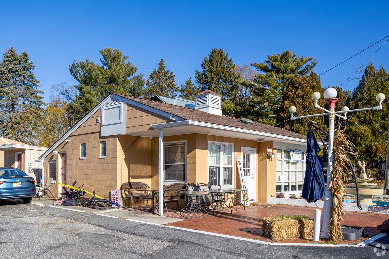 637 S New York Rd, Galloway, NJ 08205