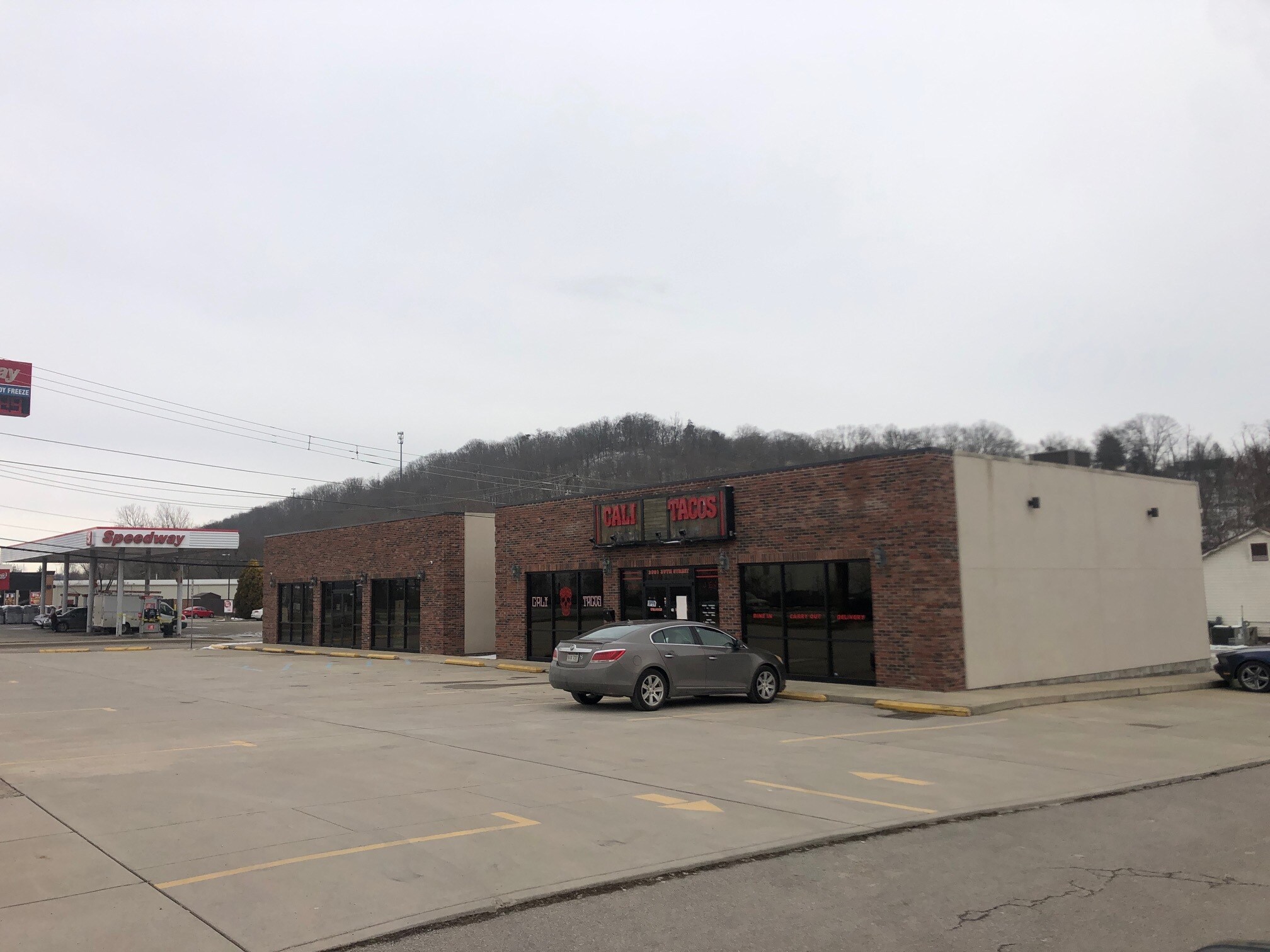 4002 40th, Nitro, WV 25143