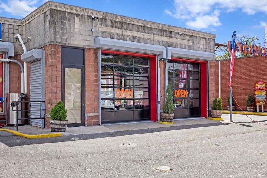 8610 Flatlands Ave, Brooklyn, NY for lease - Building Photo - Image 3 of 6