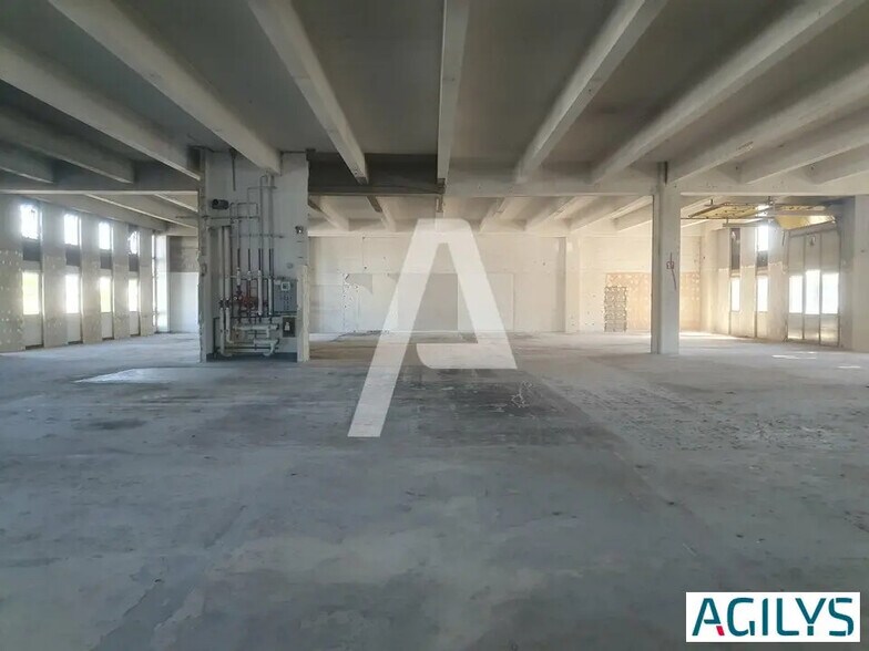 Industrial in Rungis for lease - Interior Photo - Image 3 of 6