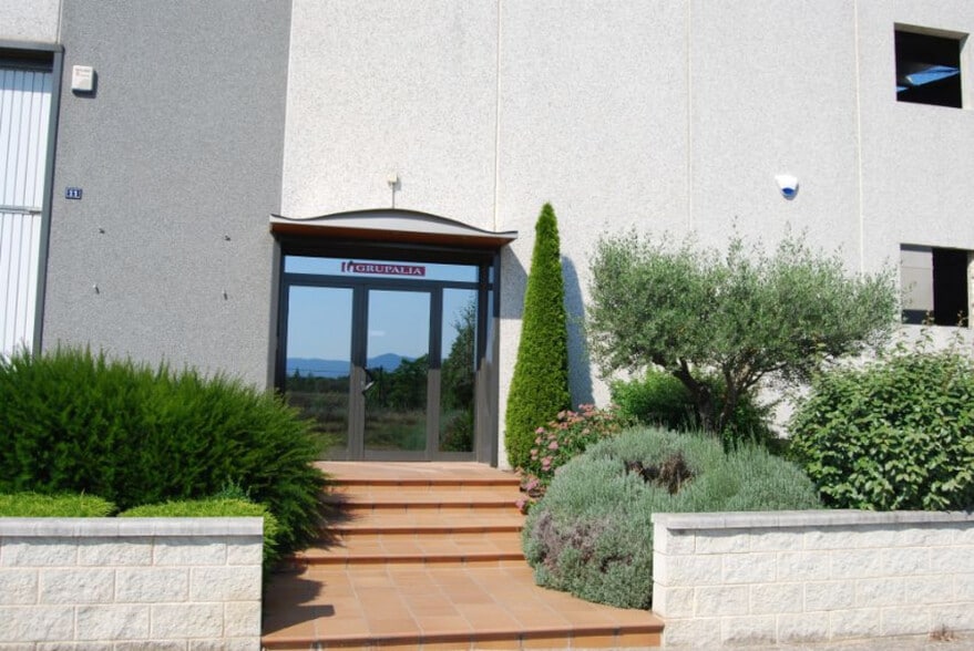 Industrial in Llagostera, Gerona for sale - Building Photo - Image 3 of 40