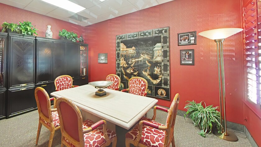 View Photo