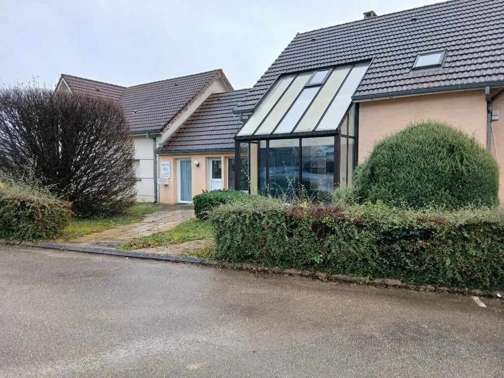 Office in Miserey-Salines for lease Building Photo- Image 1 of 6