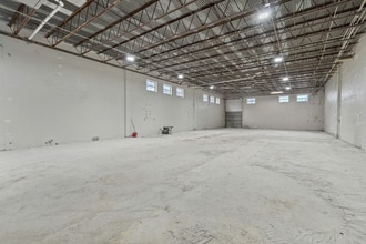 2355 Lewis Ave, Rockville, MD for lease Interior Photo- Image 1 of 4