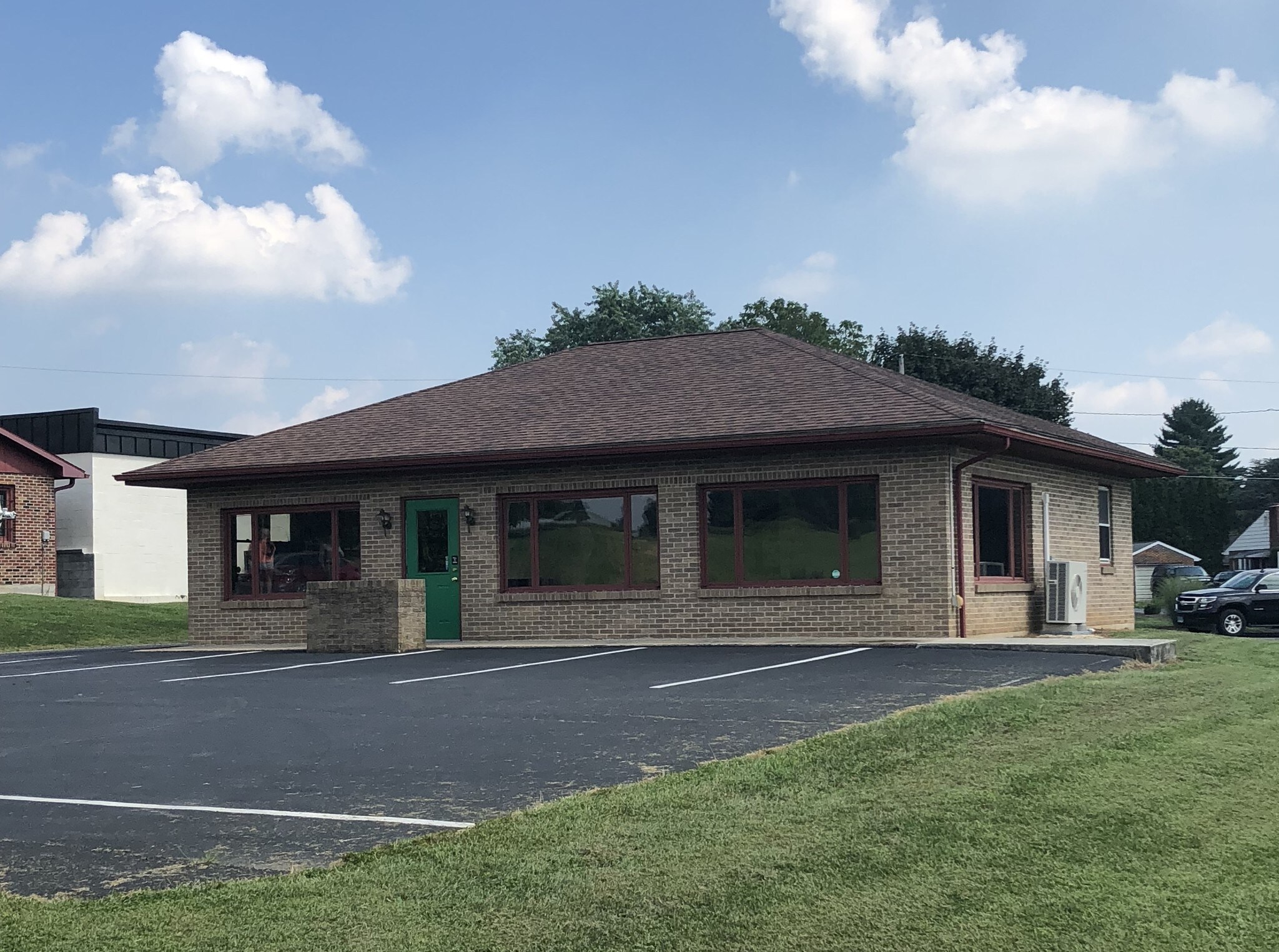 321 S 7th St, Akron, PA for sale Building Photo- Image 1 of 1