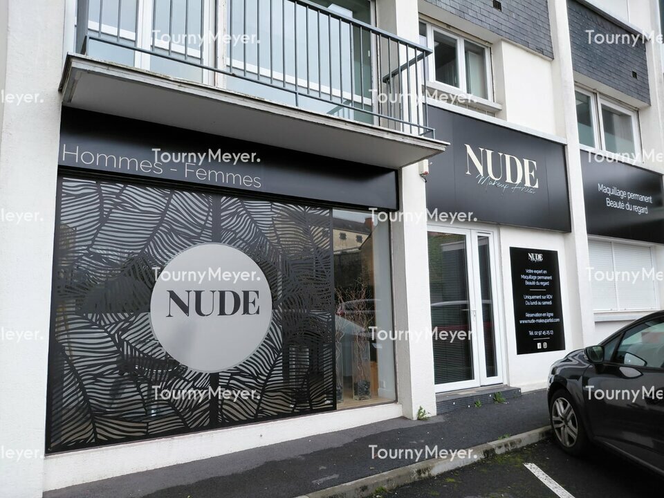 Office in Vannes for lease Building Photo- Image 1 of 3