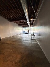 900-932 S San Pedro St, Los Angeles, CA for lease Building Photo- Image 1 of 3