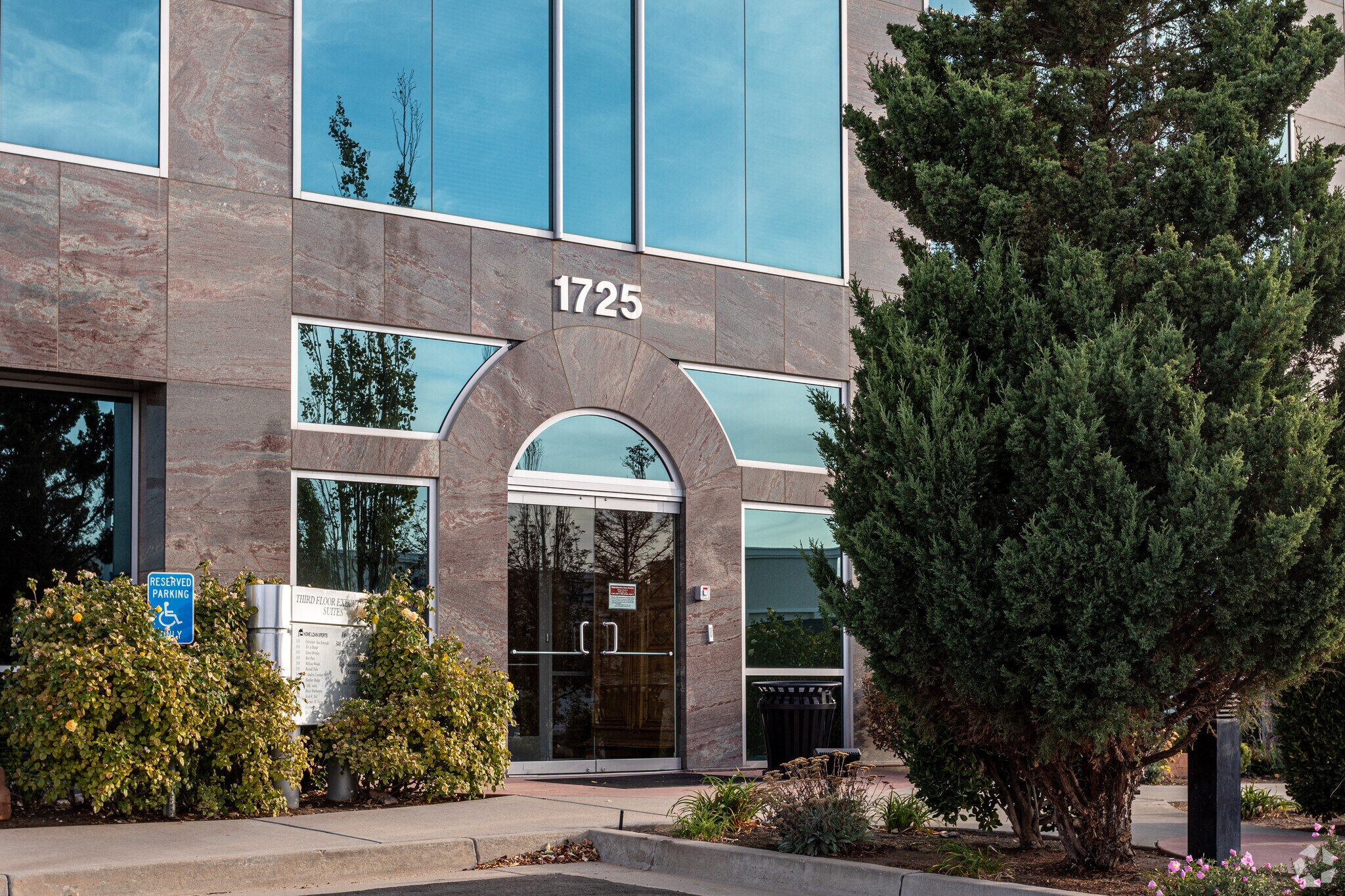 1725 E 1450 S, Clearfield, UT 84015 Office for Lease