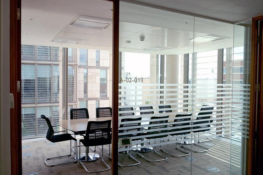 2 Staffordshire Pl, Stafford for lease - Building Photo - Image 3 of 20