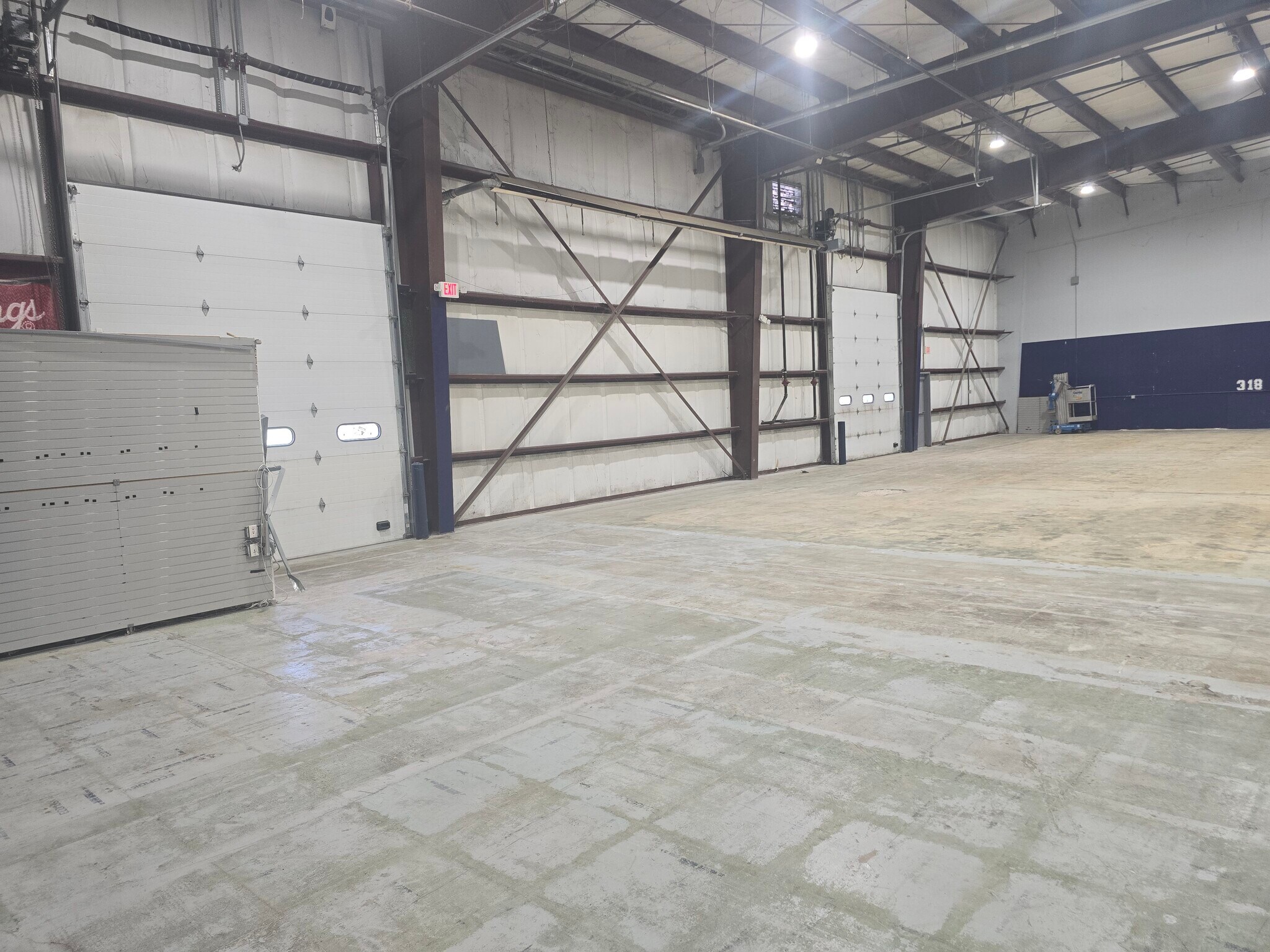 182 Old Route 9, Fishkill, NY for lease Interior Photo- Image 1 of 8