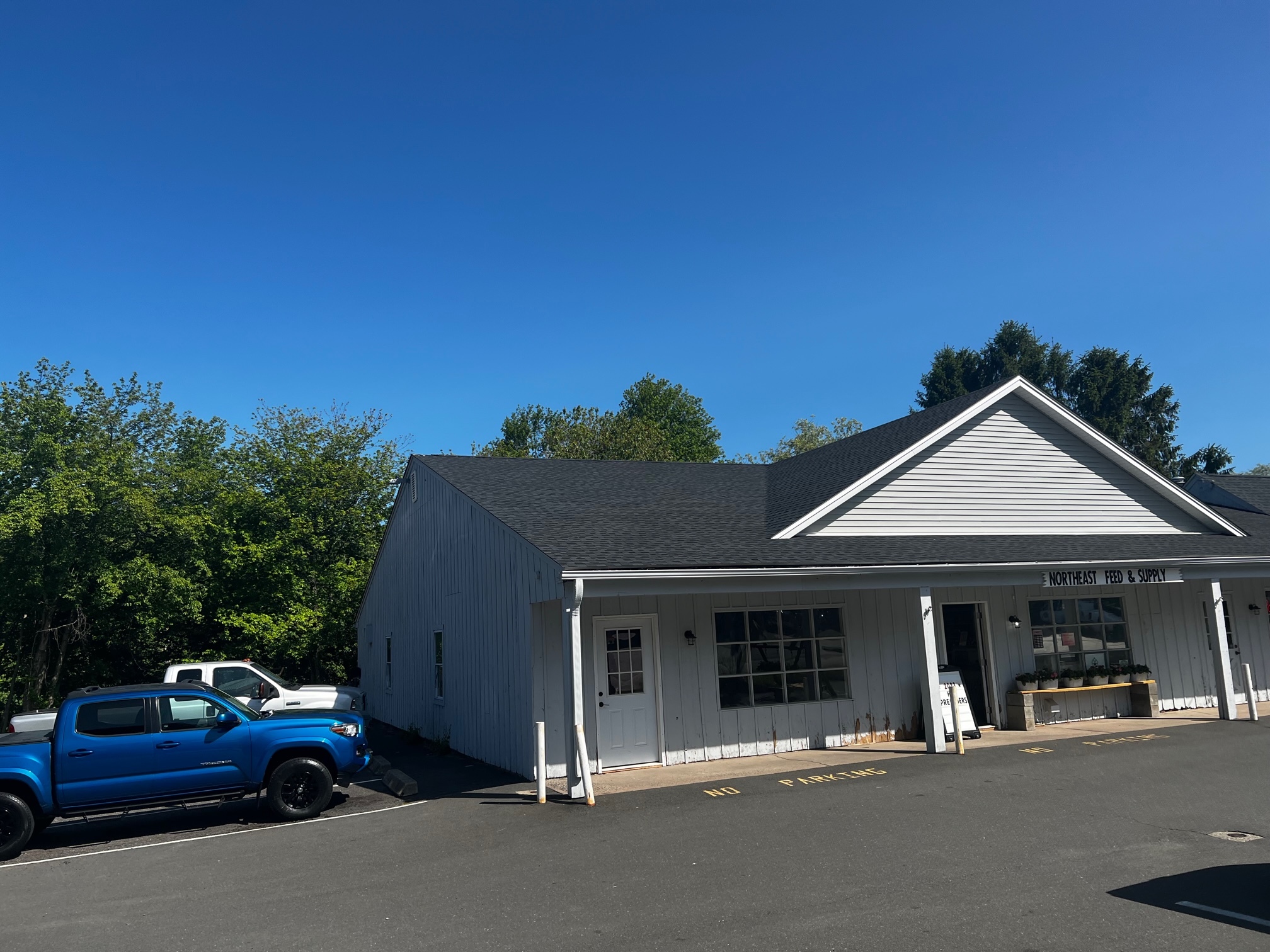 968 Killingworth Rd, Haddam, CT for lease Building Photo- Image 1 of 10