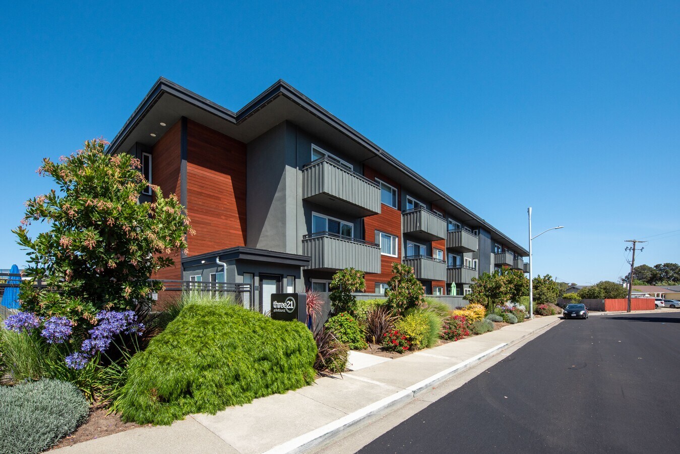 301321 Oxford Way, Belmont, CA 94002