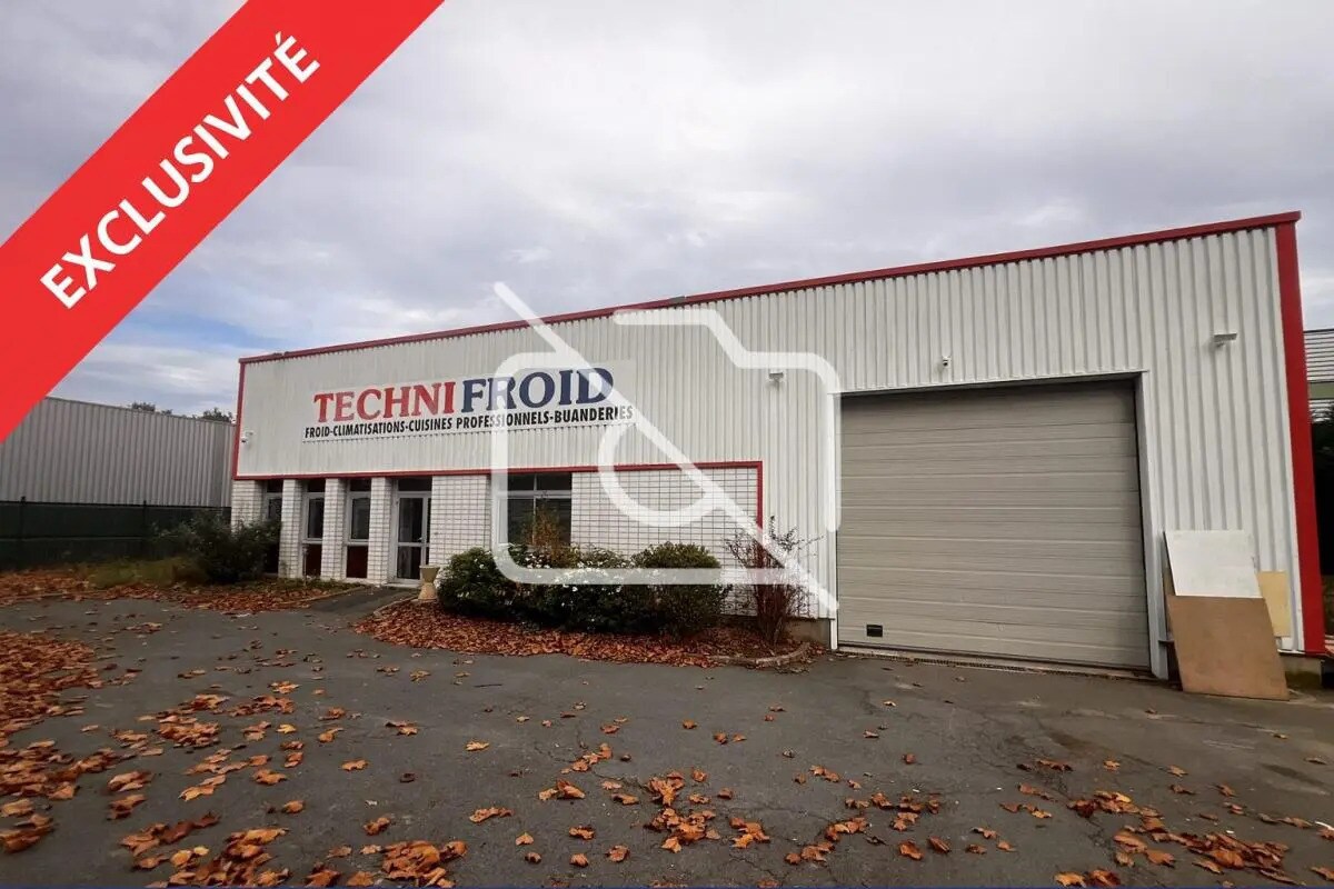 Industrial in Bondoufle for lease Building Photo- Image 1 of 7