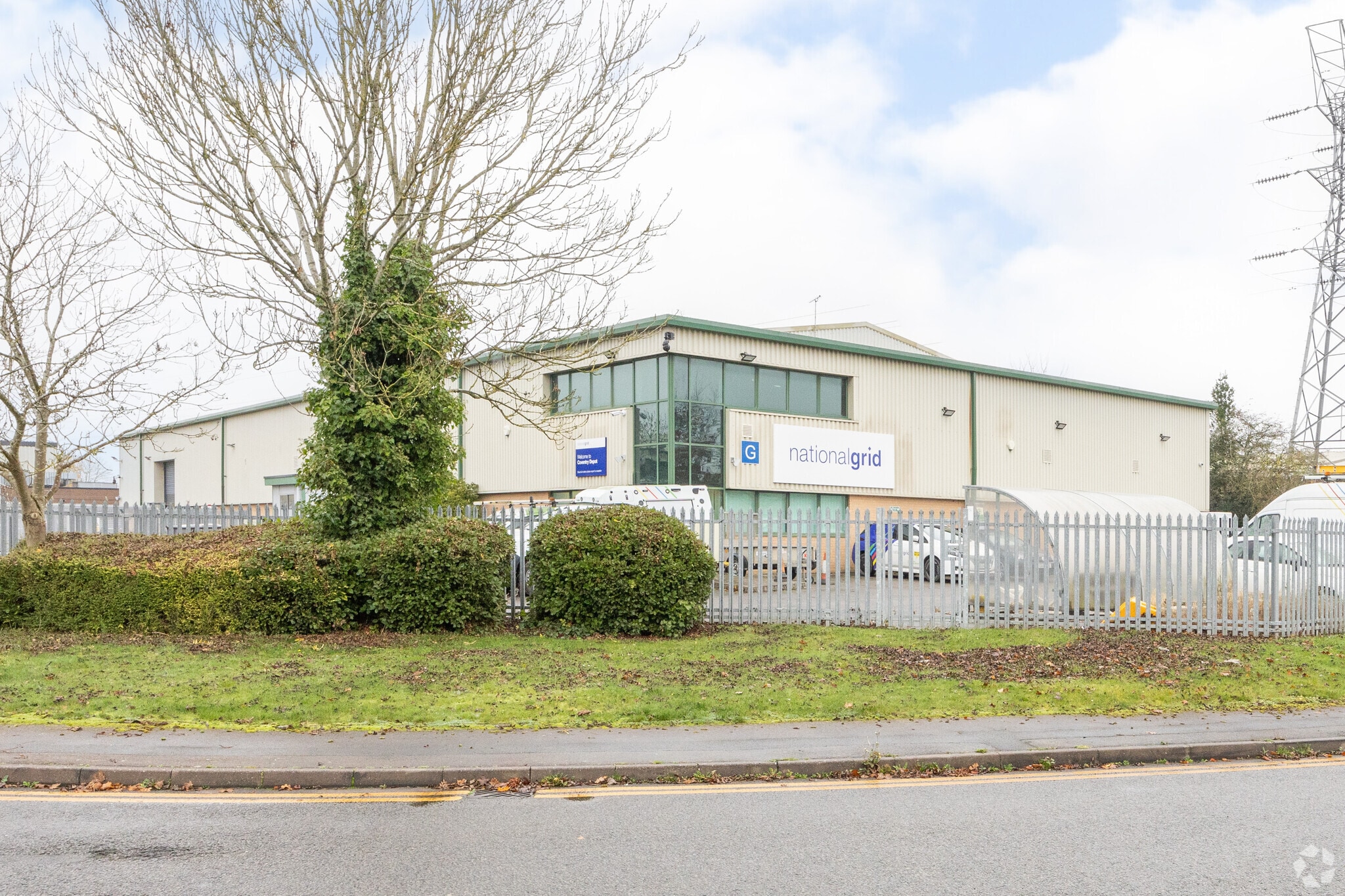 Quinn Close, Coventry for lease Primary Photo- Image 1 of 8