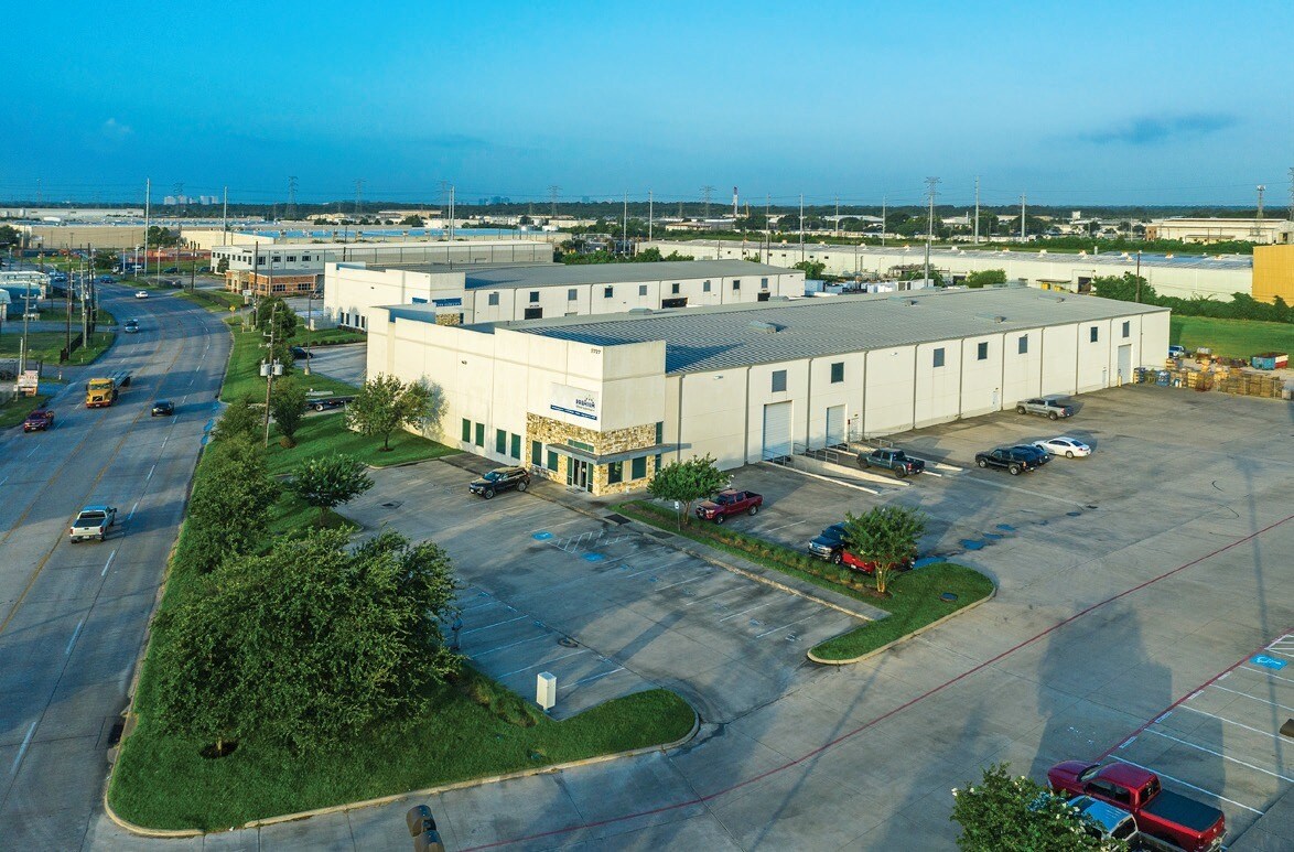 5727 Brittmoore Rd, Houston, TX 77041 Industrial for Lease