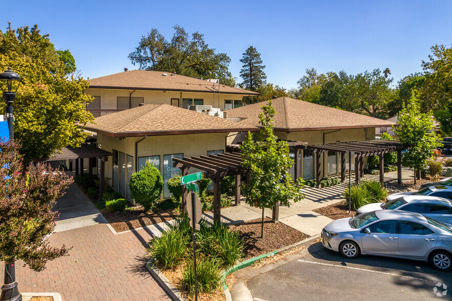 404-434 2nd St, Davis, CA for lease - Primary Photo - Image 1 of 10