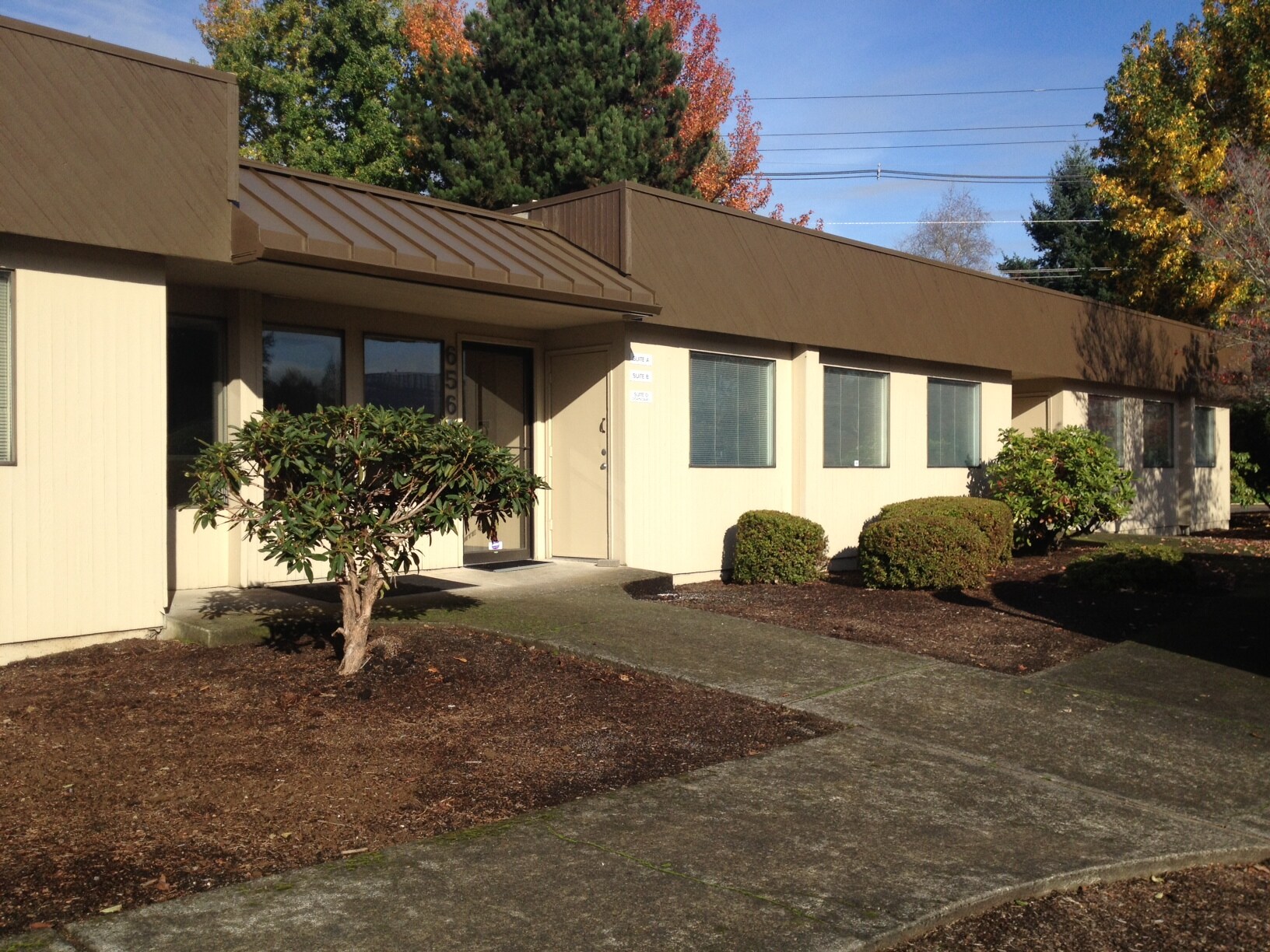 6566 SE Lake Rd, Milwaukie, OR for sale Primary Photo- Image 1 of 1