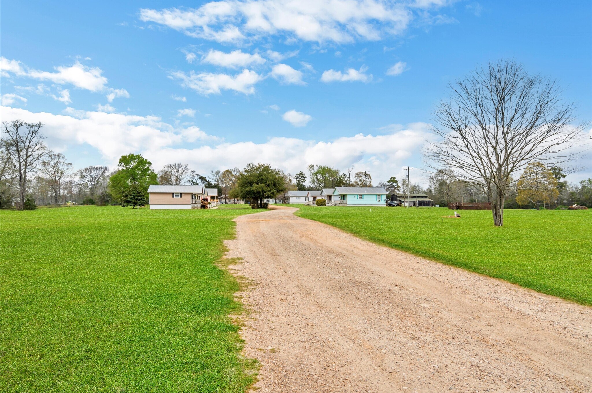 81 Currie Dr, Coldspring, TX for sale Primary Photo- Image 1 of 1