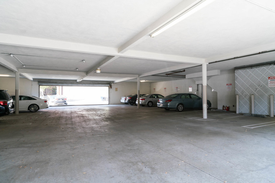 10537 Santa Monica Blvd, Los Angeles, CA for lease - Other - Image 2 of 23