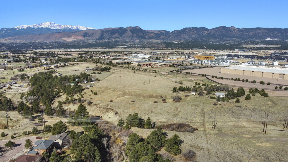 2060 Old Ranch Rd, Colorado Springs, CO for sale - Primary Photo - Image 1 of 11