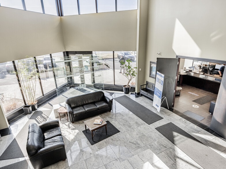 200 Matheson Blvd W, Mississauga, ON for lease - Building Photo - Image 2 of 7