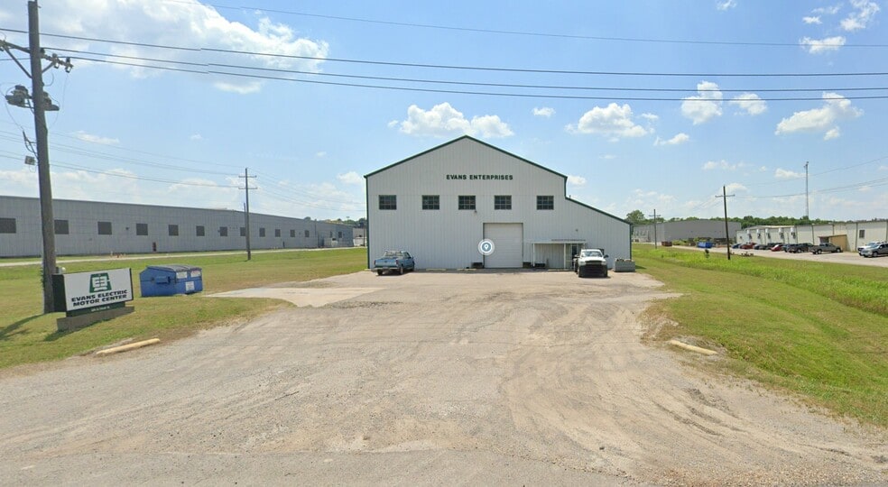 4752 Hunt St, Pryor, OK for lease - Building Photo - Image 2 of 2