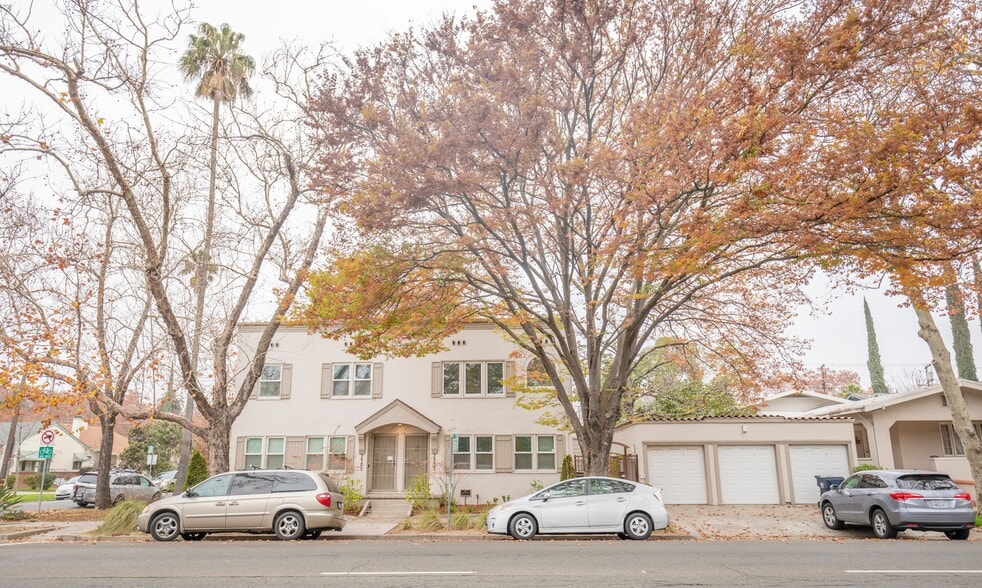 2229 24th St, Sacramento, CA for sale - Primary Photo - Image 1 of 24