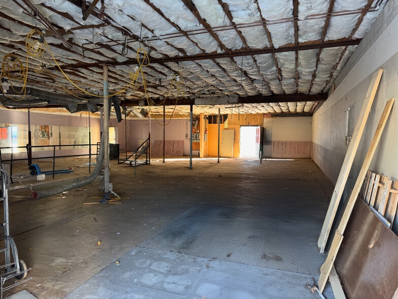 510 Main St, Woburn, MA for lease - Interior Photo - Image 2 of 15