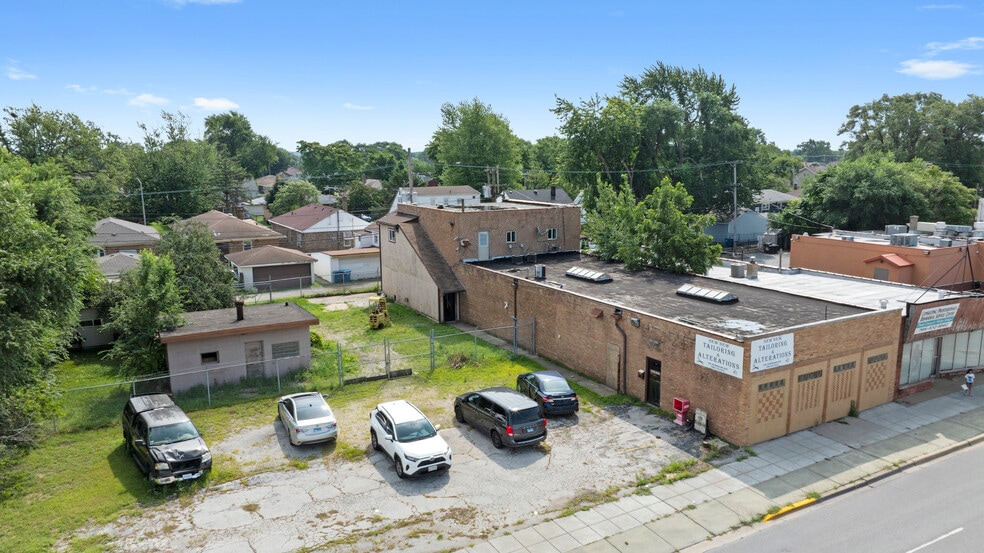591 Burnham Ave, Calumet City, IL for sale - Building Photo - Image 3 of 37