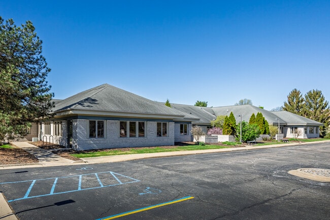 More details for 2175 University Park Dr, Okemos, MI - Office for Sale