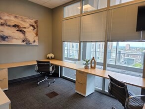 835 W Hamilton St, Allentown, PA for lease Interior Photo- Image 2 of 4