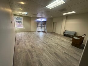 217 S Allyn Ave, Ontario, CA for lease Interior Photo- Image 2 of 16