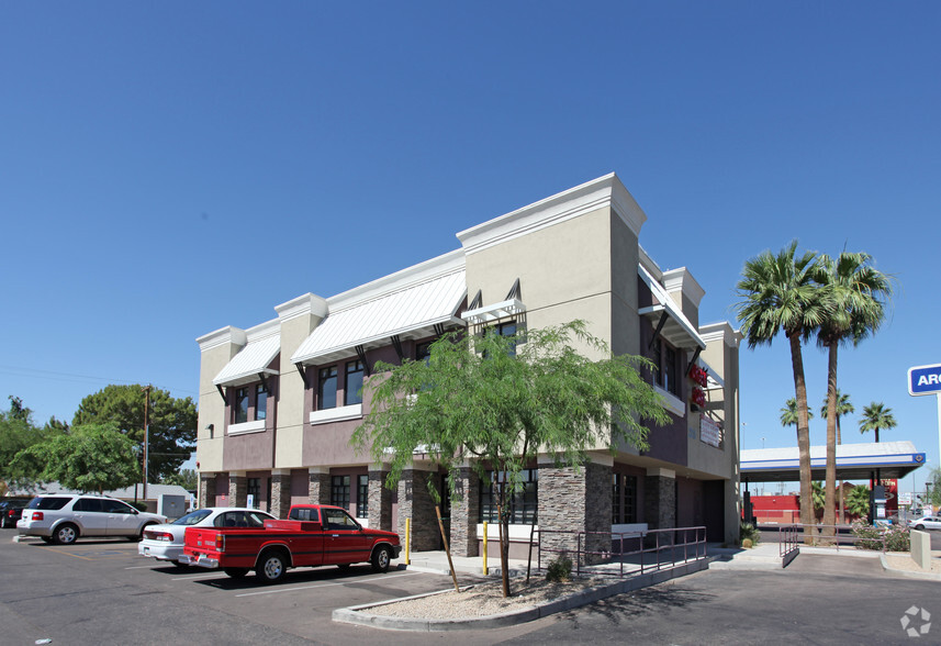 2315 W Bethany Home Rd, Phoenix, AZ for lease - Building Photo - Image 2 of 2