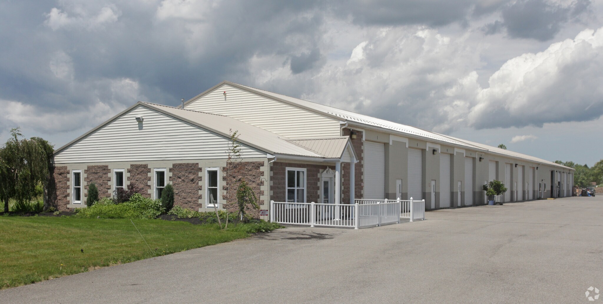 9640 County Rd, Clarence Center, NY for sale Primary Photo- Image 1 of 1