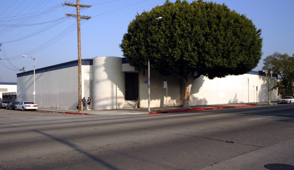 3131 S Broadway, Los Angeles, CA for sale - Building Photo - Image 2 of 14
