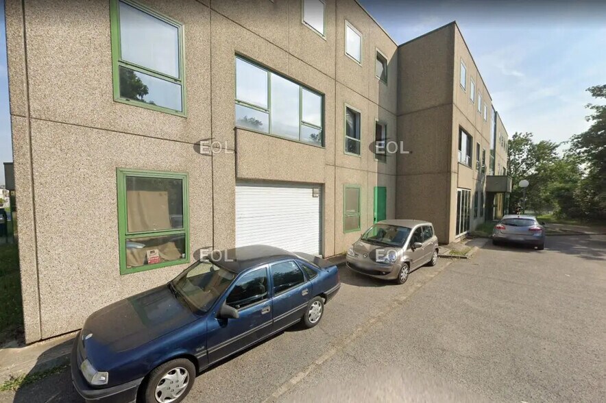 Flex in Viry-Châtillon for lease - Building Photo - Image 2 of 6