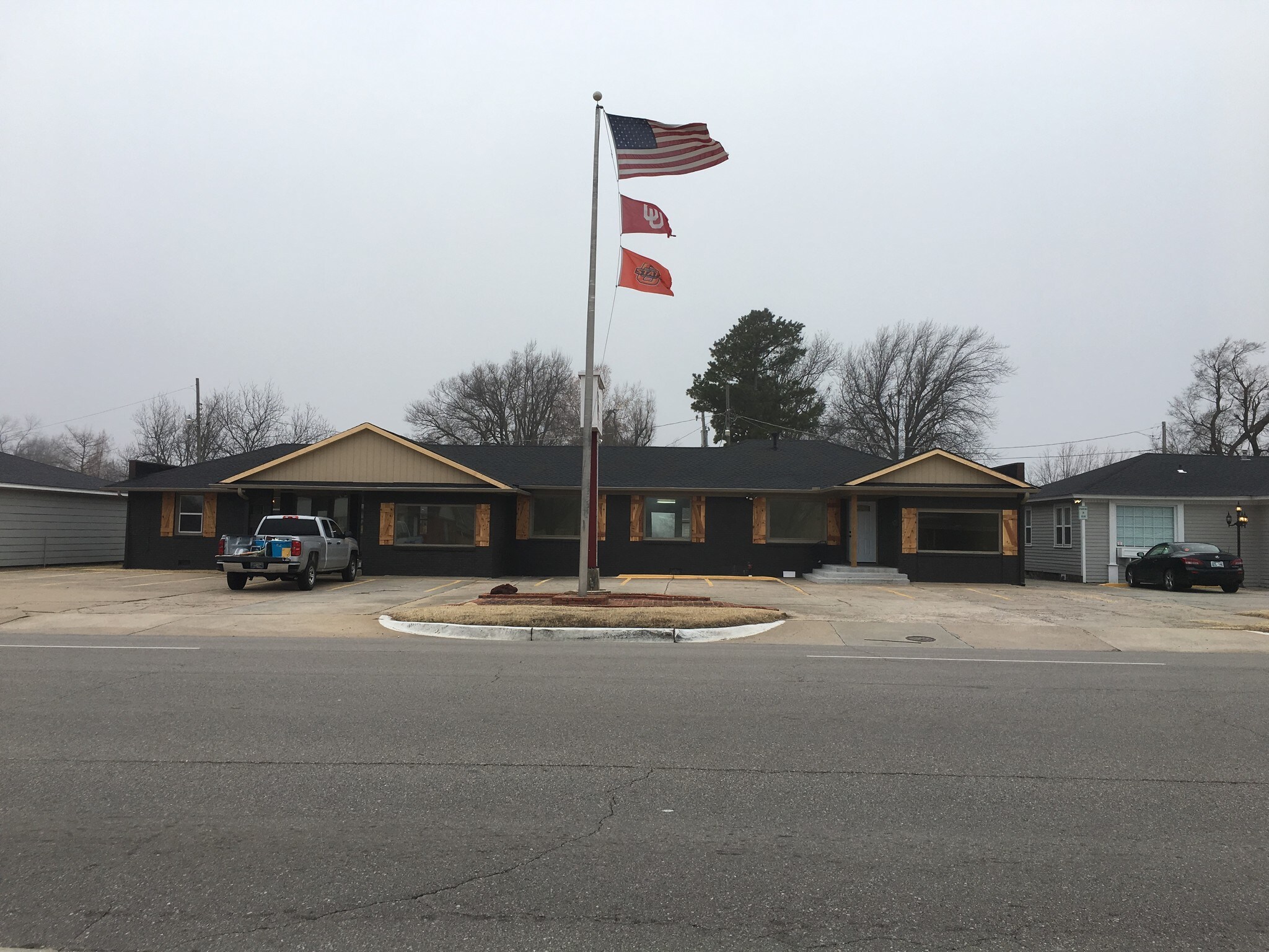 4405-4409 N Meridian, Oklahoma City, OK for sale Building Photo- Image 1 of 1