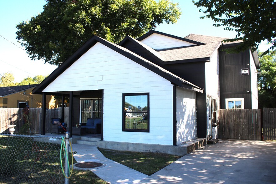 1130 Singleton Blvd, Irving, TX 75060