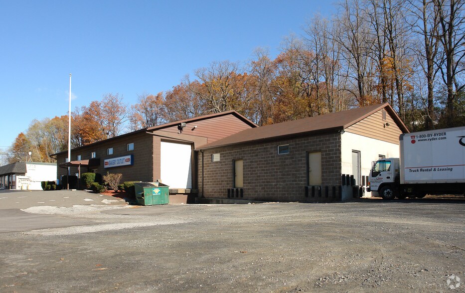 152 N Plank Rd, Newburgh, NY for sale - Primary Photo - Image 1 of 1