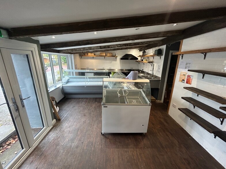 4 Balfron Rd, Killearn for lease - Building Photo - Image 3 of 3