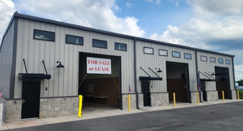 159 Armstrong Ct, Norman, OK for sale - Building Photo - Image 1 of 16