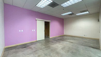 4-98 E 4th Ave, San Mateo, CA for lease Interior Photo- Image 2 of 11