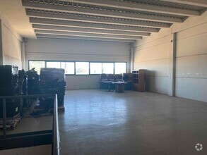 Industrial in Madrid, Madrid for lease Interior Photo- Image 2 of 15